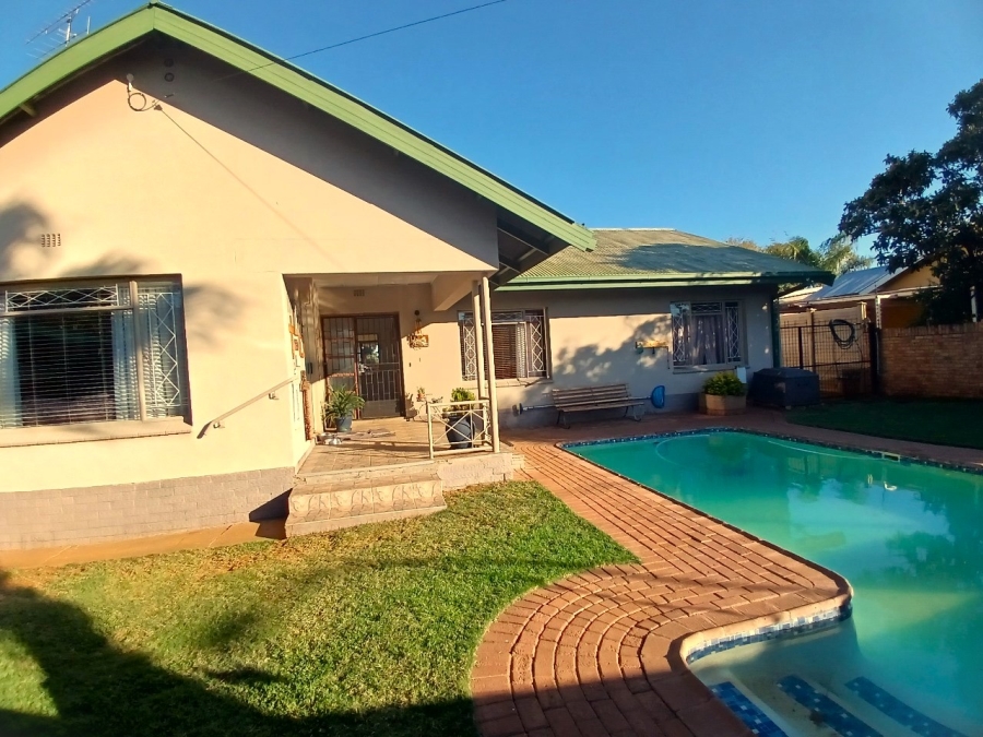 3 Bedroom Property for Sale in Albertynshof Northern Cape